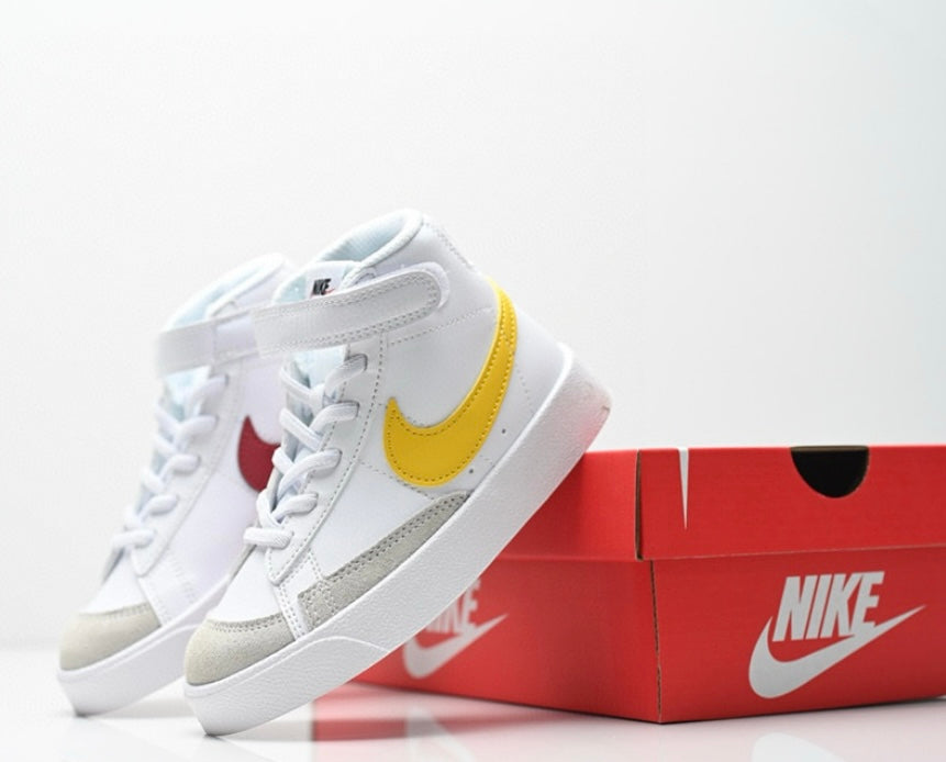 KIDS NIKE DUNK HIGH