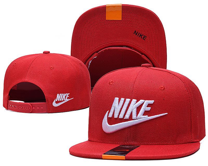 NIKE SNAP BACKS embroidery