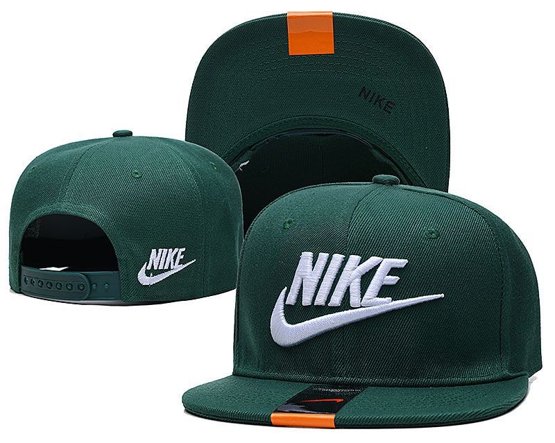 NIKE SNAP BACKS embroidery